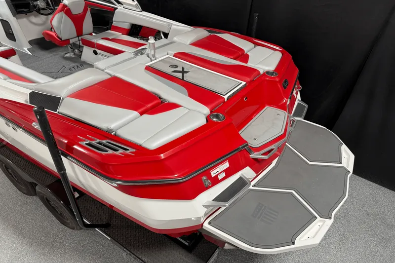 Slide: The Image of Mastercraft X STAR 2018 - 5