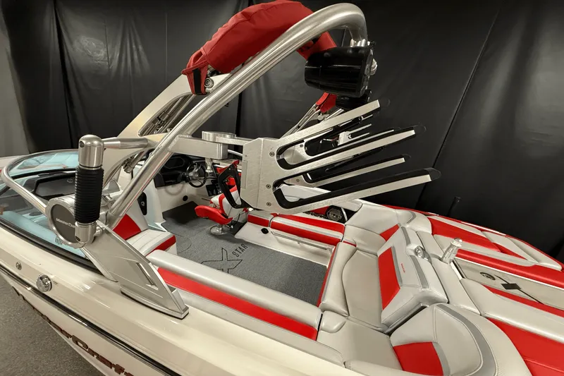 Slide: The Image of Mastercraft X STAR 2018 - 8