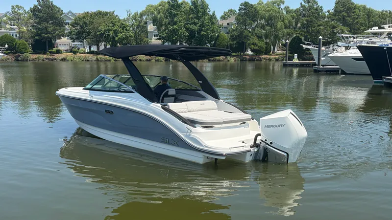 Slide: The Image of Sea Ray SLX 260 Outboard 2026 - 3