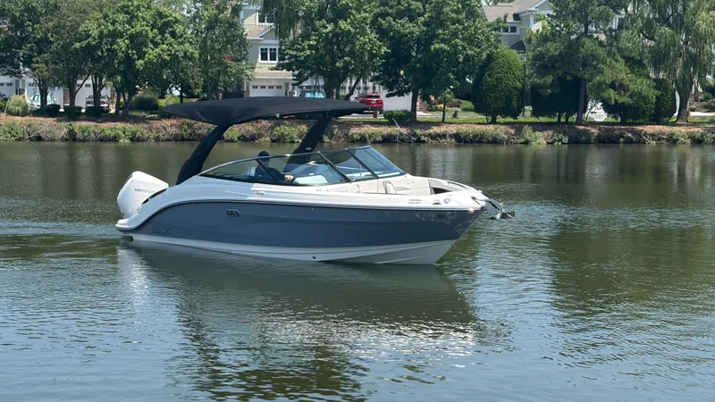Slide: The Image of Sea Ray SLX 260 Outboard 2026 - 7