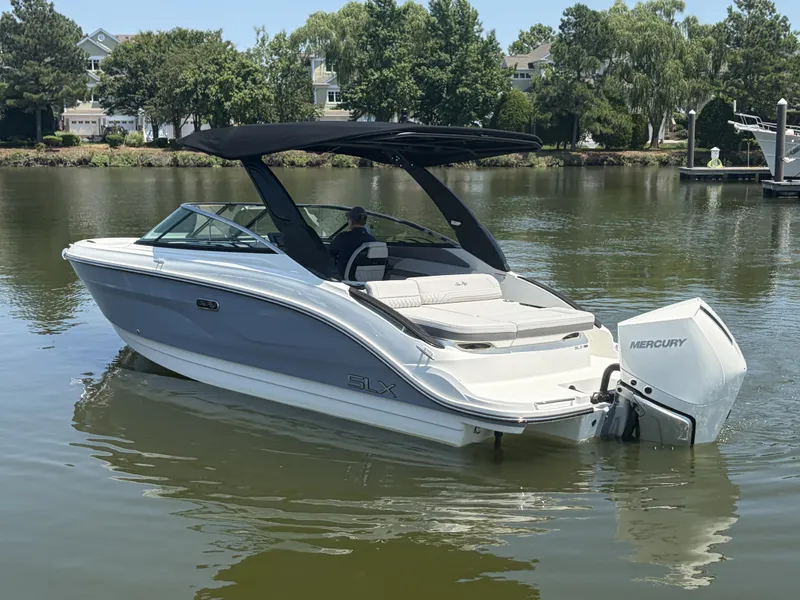 Slide: The Image of Sea Ray SLX 260 Outboard 2026 - 3