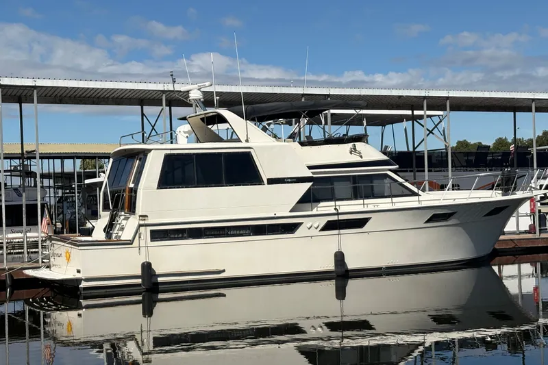 Slide: The Image of Californian 53 Cockpit Motor Yacht 1987 - 19