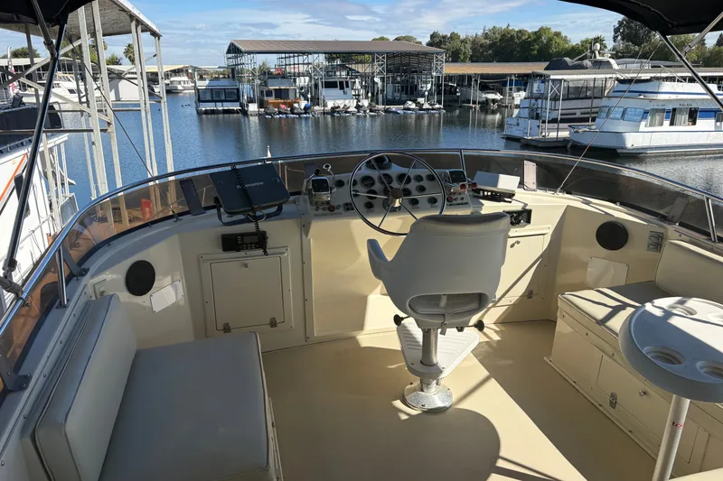 Slide: The Image of Californian 53 Cockpit Motor Yacht 1987 - 15