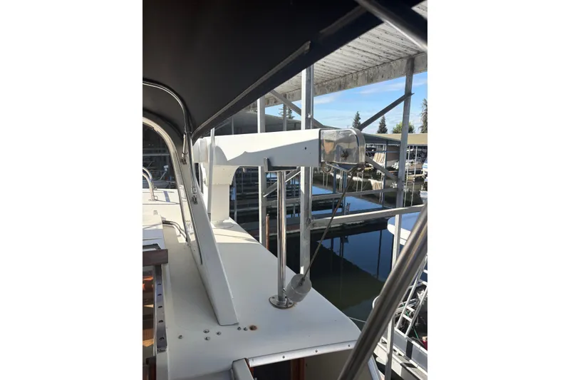 Slide: The Image of Californian 53 Cockpit Motor Yacht 1987 - 16