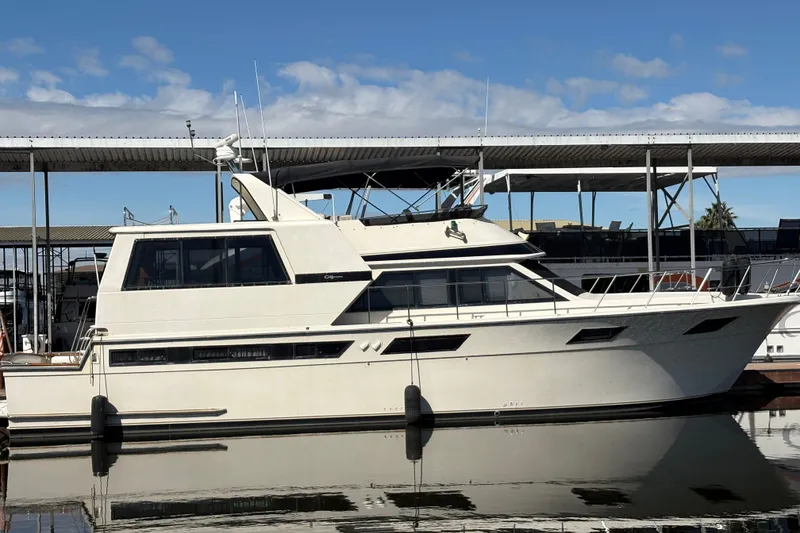 The Image of Californian 53 Cockpit Motor Yacht 1987 - 0