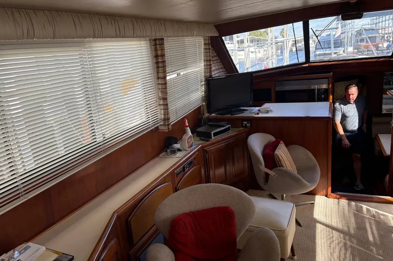 Slide: The Image of Californian 53 Cockpit Motor Yacht 1987 - 3