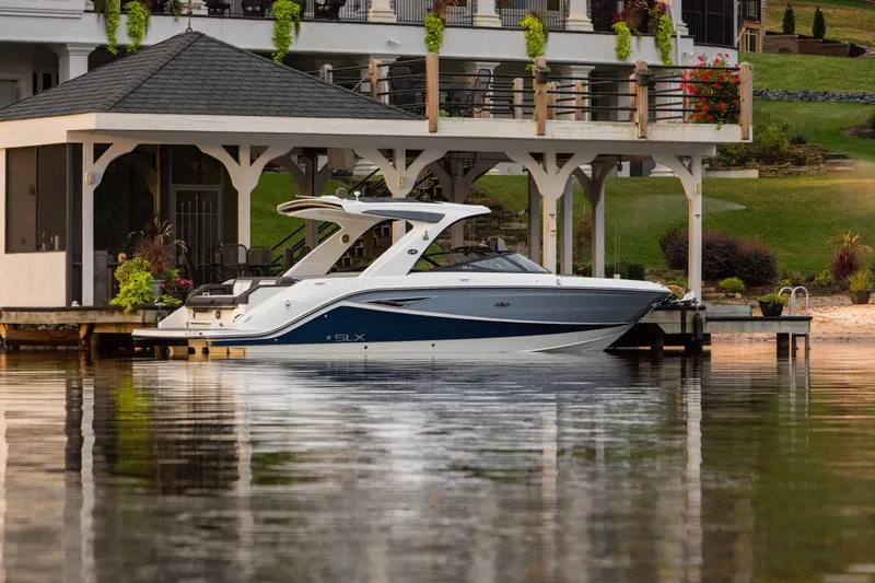 Slide: The Image of Sea Ray 310 SLX 2016 - 3