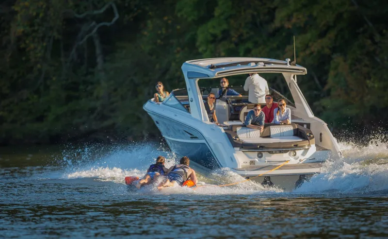 Slide: The Image of Sea Ray 310 SLX 2016 - 6