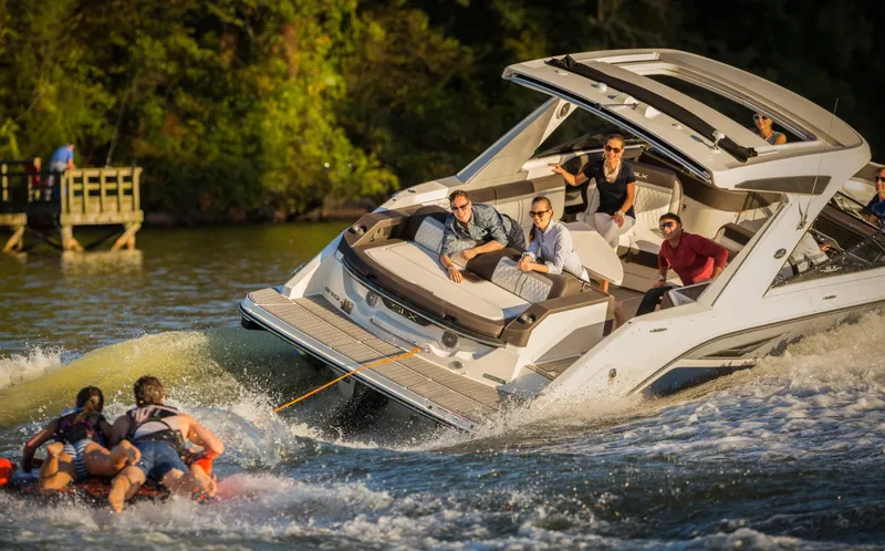 Slide: The Image of Sea Ray 310 SLX 2016 - 8