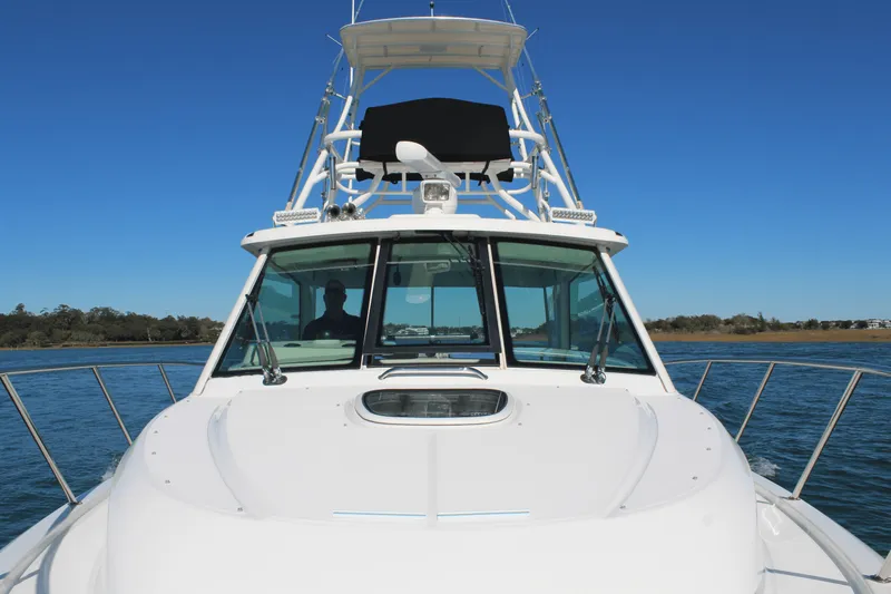 Slide: The Image of Boston Whaler 345 CONQUEST 2020 - 11