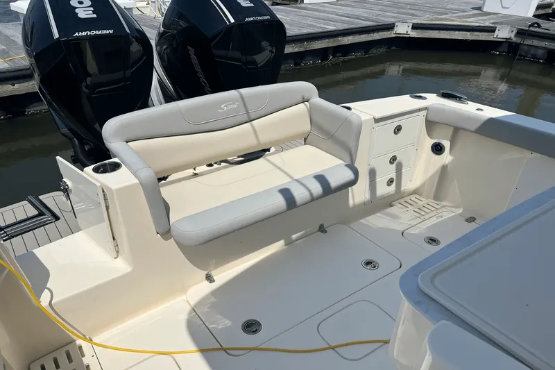 Slide: The Image of Scout 305 LXF 2022 - 5