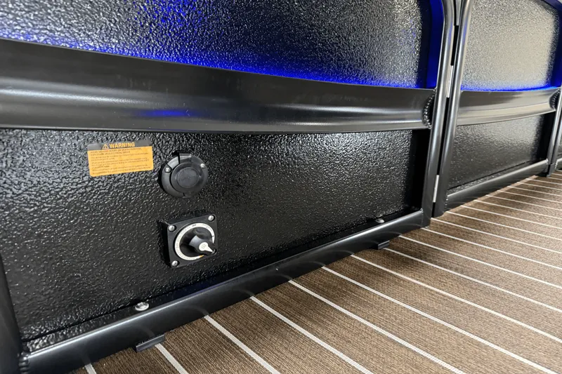 Slide: The Image of Premier 270 Super Sport 2025 - 64