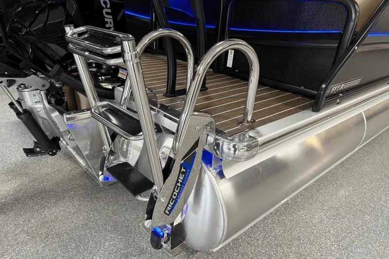 Slide: The Image of Premier 270 Super Sport 2025 - 67