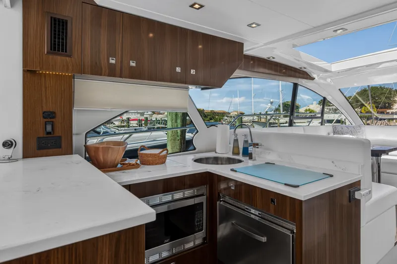 Slide: The Image of Cruisers 50 CANTIUS 2023 - 37