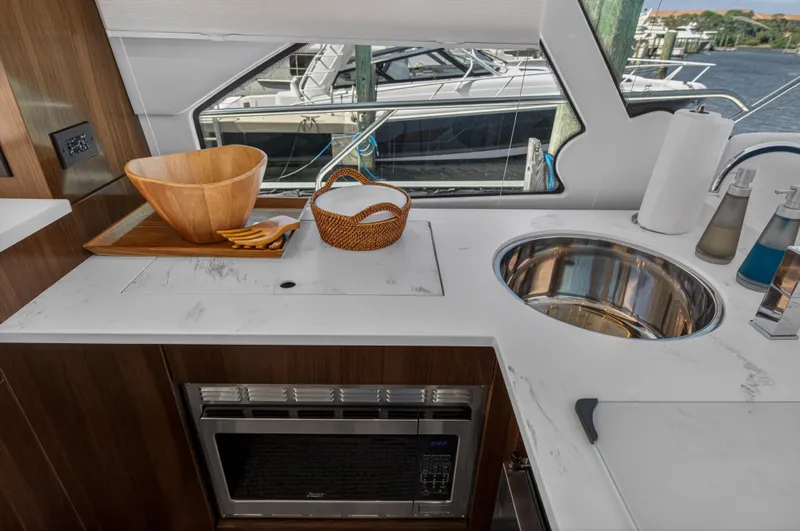 Slide: The Image of Cruisers 50 CANTIUS 2023 - 39