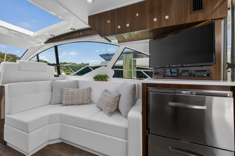 Slide: The Image of Cruisers 50 CANTIUS 2023 - 45