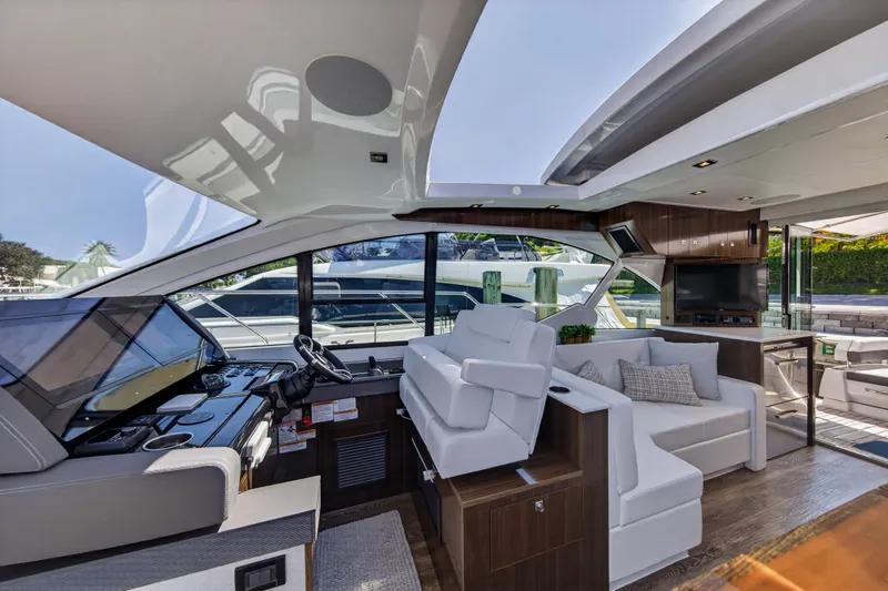 Slide: The Image of Cruisers 50 CANTIUS 2023 - 49