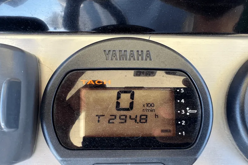 Slide: The Image of Scout 275 LXF 2014 - 11