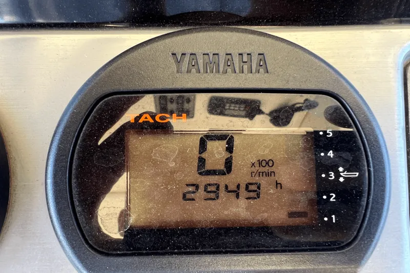 Slide: The Image of Scout 275 LXF 2014 - 12