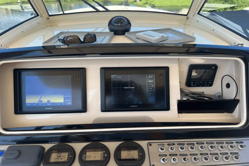 Slide: The Image of Scout 275 LXF 2014 - 16