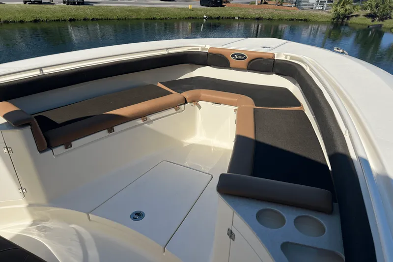 Slide: The Image of Scout 275 LXF 2014 - 22