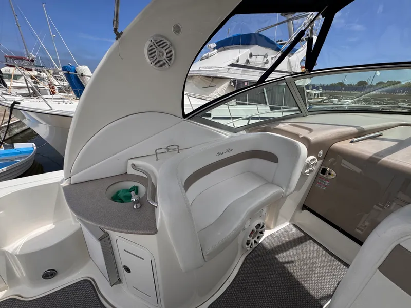 Slide: The Image of Sea Ray 320 SUNDANCER 2005 - 10