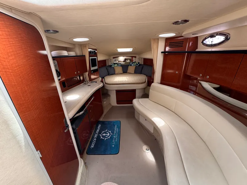 Slide: The Image of Sea Ray 320 SUNDANCER 2005 - 20
