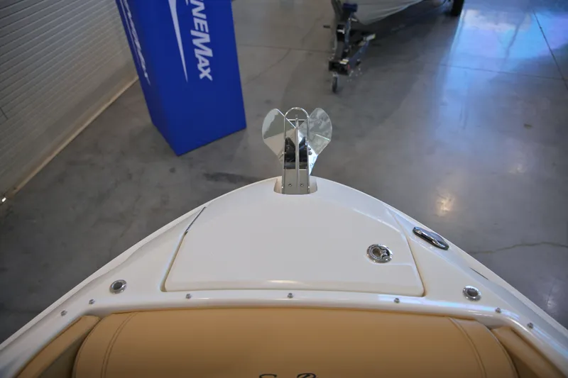 Slide: The Image of Sea Ray SLX 280 2026 - 47