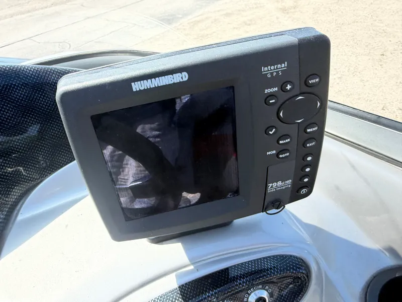 Slide: The Image of Tracker TARGA V18WT 2011 - 29