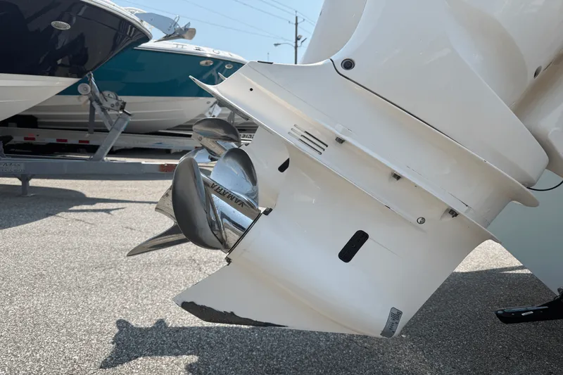 Slide: The Image of Cobia 280 DC 2018 - 6