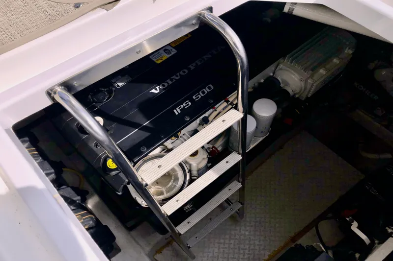 Slide: The Image of Cruisers 39 EC 2017 - 39