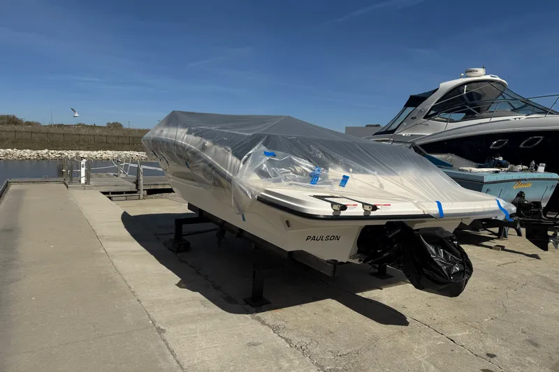 Slide: The Image of Sea Ray 190 SPX 2016 - 3