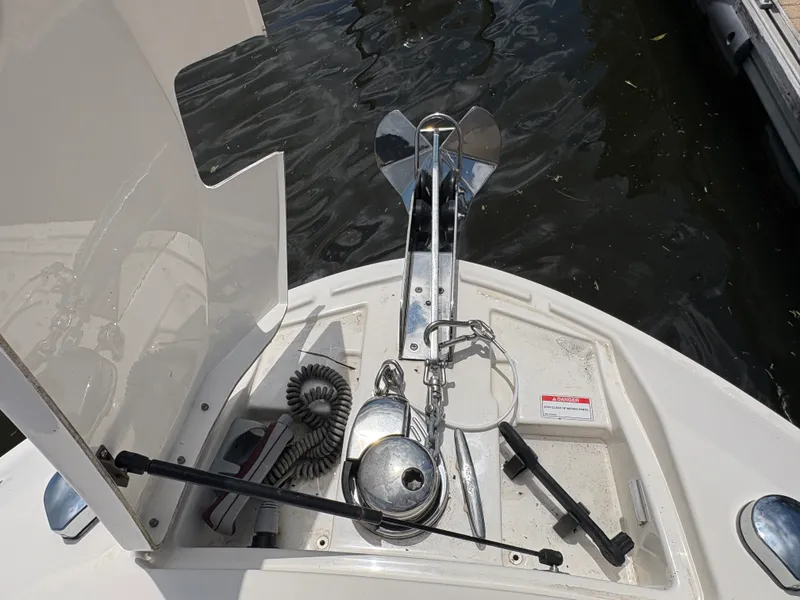 Slide: The Image of Sea Ray 310 SLX OB 2018 - 32