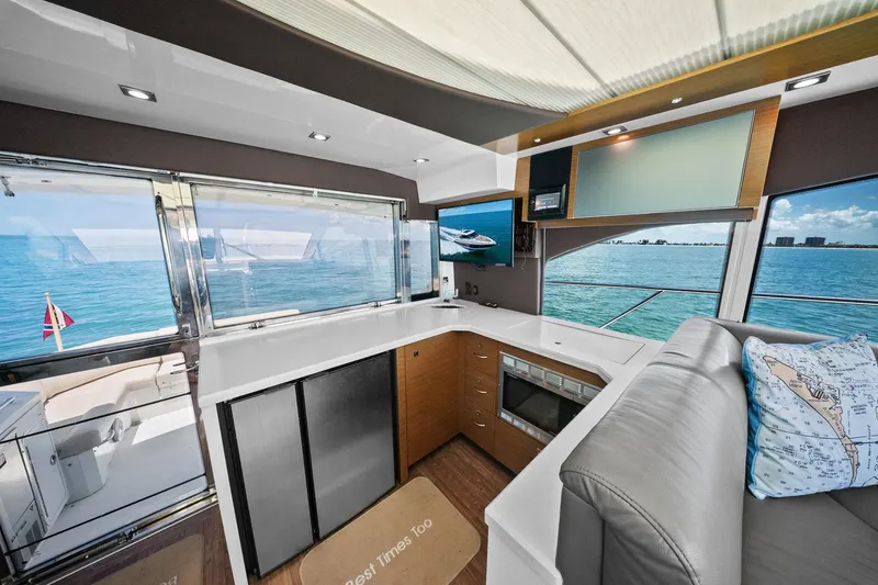 Slide: The Image of Cruisers 45 CANTIUS 2014 - 47