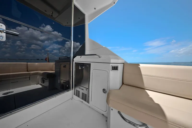 Slide: The Image of Cruisers 45 CANTIUS 2014 - 60