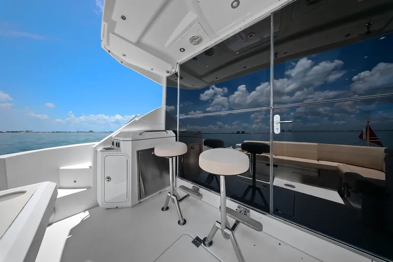 Slide: The Image of Cruisers 45 CANTIUS 2014 - 62