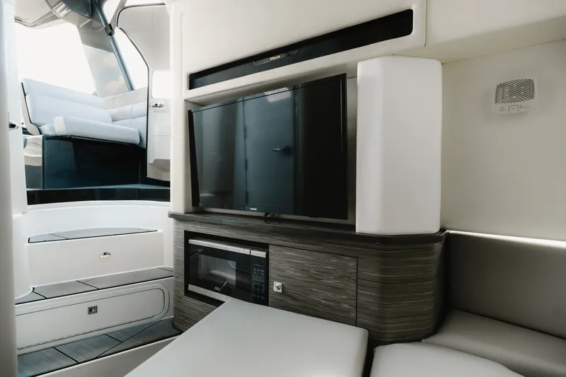 Slide: The Image of Aviara AV 36 2022 - 30