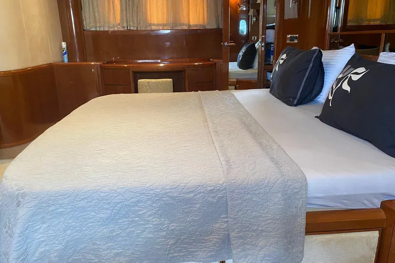Slide: The Image of Princess 75 Motor Yacht 2008 - 39