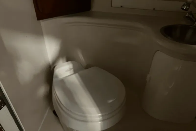 Slide: The Image of Regal 2665 2005 - 37