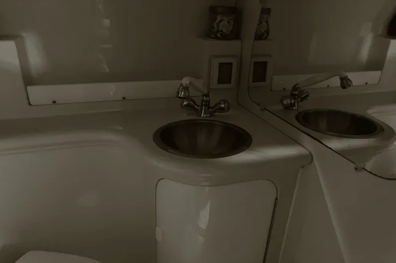 Slide: The Image of Regal 2665 2005 - 38