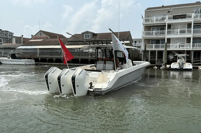 Slide: The Image of Boston Whaler 360 Outrage 2025 - 4