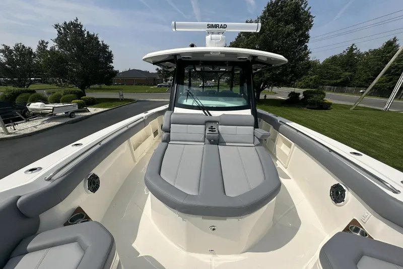 Slide: The Image of Boston Whaler 360 Outrage 2025 - 45