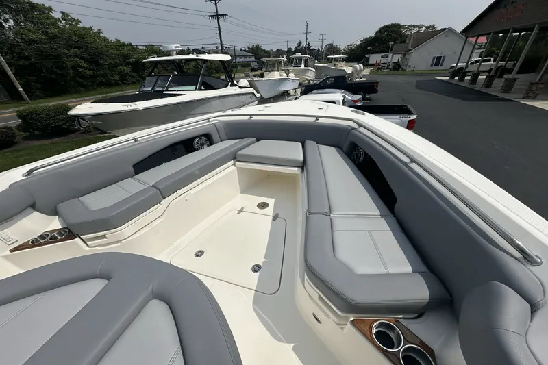 Slide: The Image of Boston Whaler 360 Outrage 2025 - 47