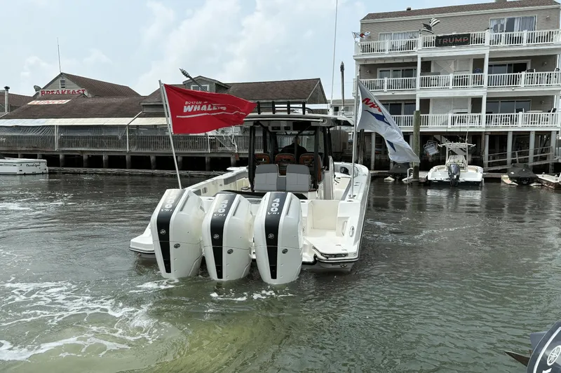 Slide: The Image of Boston Whaler 360 Outrage 2025 - 5