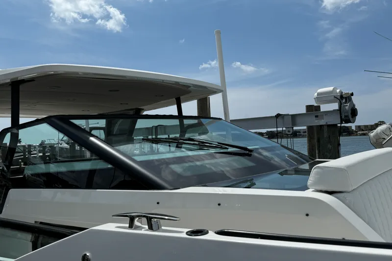 Slide: The Image of Saxdor 320 GTO 2025 - 11