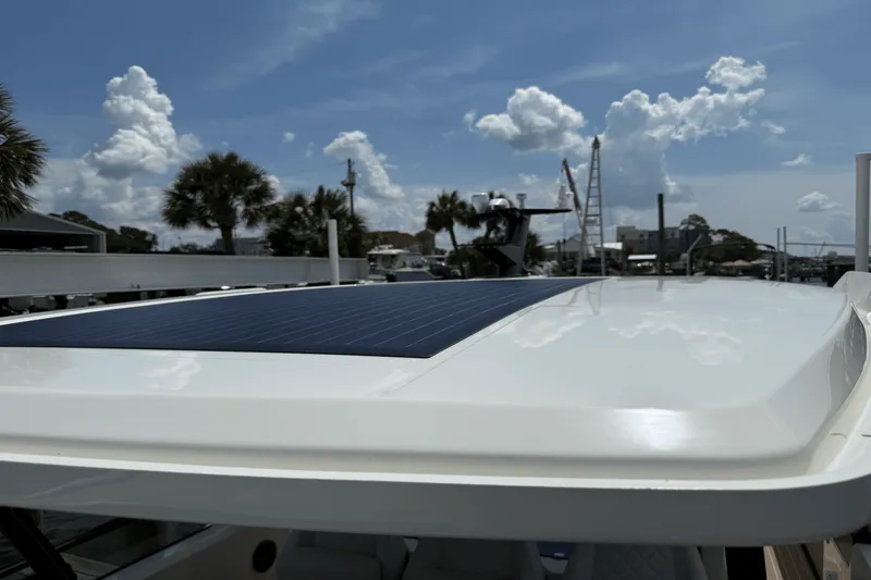 Slide: The Image of Saxdor 320 GTO 2025 - 41