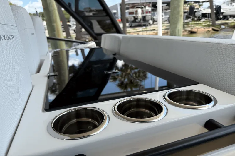 Slide: The Image of Saxdor 320 GTO 2025 - 42