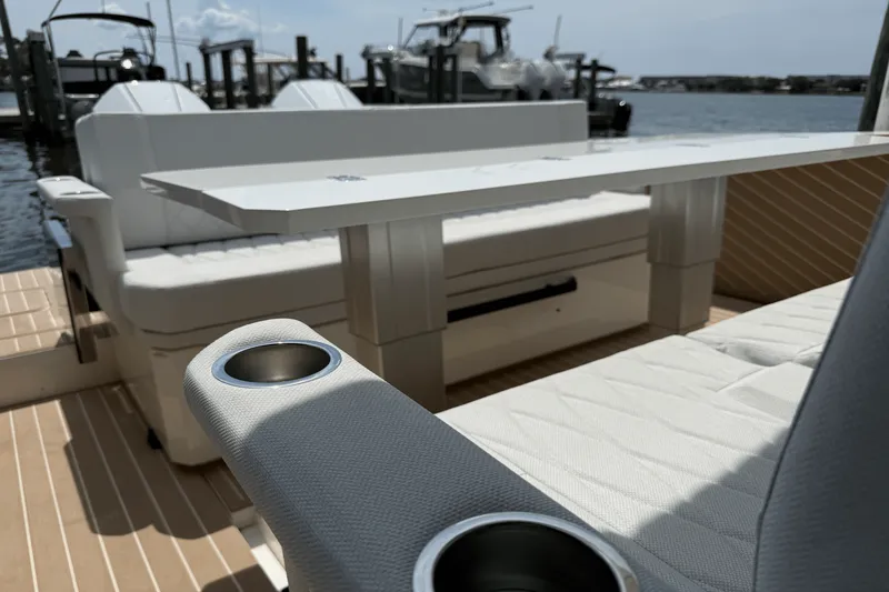 Slide: The Image of Saxdor 320 GTO 2025 - 49