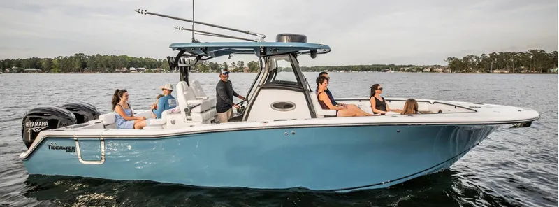 The Image of Tidewater 302 CC Adventure 2027 - 0