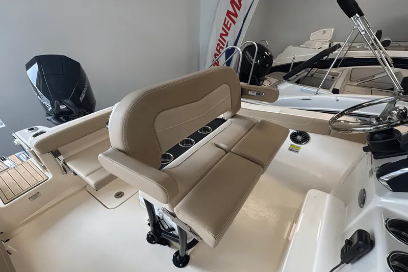 Slide: The Image of Scout 215 XSF 2026 - 10